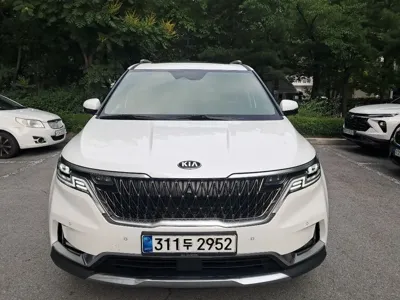 Kia Canival 2021, 72058 км, за 15491.66 USD