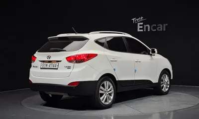 Hyundai Tucson 2011, 92293 км, за 3479.06 USD