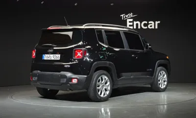 Jeep Renegade 2017, 117008 км, за 5525.58 USD