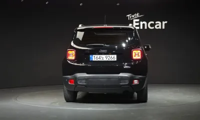 Jeep Renegade 2017, 117008 км, за 5525.58 USD