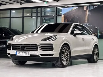 Porsche Cayenne · 2022 год