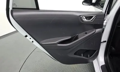 Hyundai Ioniq 2020, 65026 км, за 10174.61 USD - фото 25