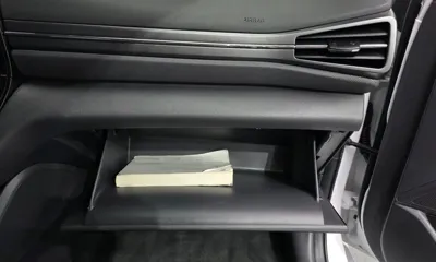 Hyundai Ioniq 2020, 65026 км, за 10174.61 USD - фото 29