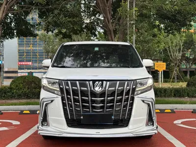 Toyota Alphard 2015, 120000 км, за 27662.79 USD