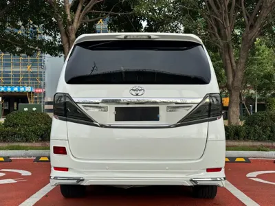Toyota Alphard 2015, 120000 км, за 27662.79 USD - фото 9