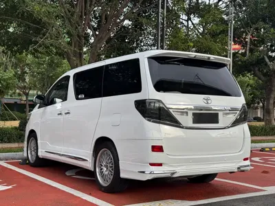 Toyota Alphard 2015, 120000 км, за 27662.79 USD - фото 10