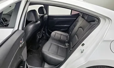 Hyundai Avante 2016, 156387 км, за 5219.69 USD - фото 12