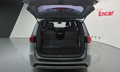 Kia Canival 2016, 118262 км, за 5942.63 USD - фото 20