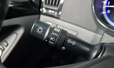 Hyundai Sonata 2011, 46858 км, за 3693.43 USD - фото 18