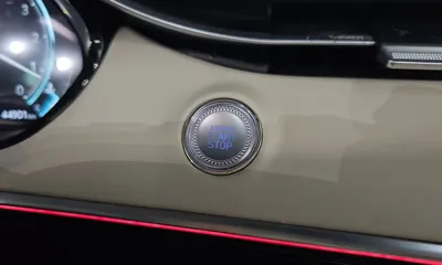 Genesis GV70 2023, 44901 км, за 28219.77 USD - фото 29