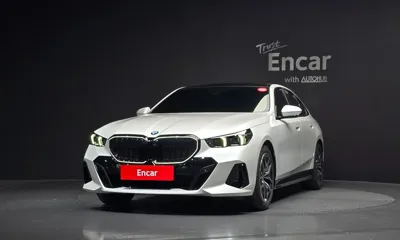 BMW 5-Series 2026, 6818 км, за 46708.34 USD