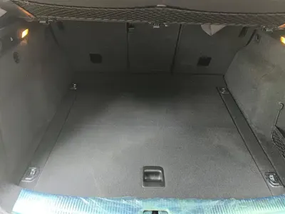 Audi Q5 2015, 102000 км, за 7661.81 USD