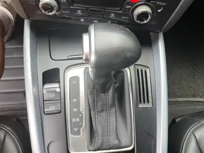 Audi Q5 2015, 102000 км, за 7661.81 USD - фото 16