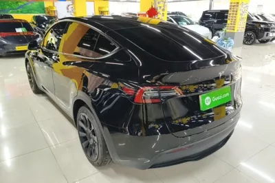 Tesla Model Y 2022, 89000 км, за 24905 USD