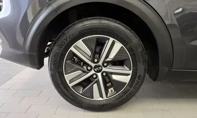 Kia Niro 2020, 58077 км, за 11004.75 USD