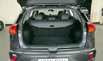 Kia Niro 2020, 58077 км, за 11004.75 USD - фото 20