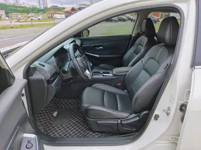 Nissan Sylphy 2021, 100000 км, за 7013.53 USD - фото 12