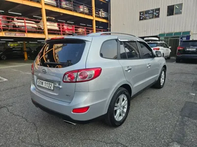 Hyundai Santafe 2011, 88634 км, за 3675.99 USD