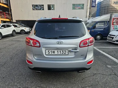 Hyundai Santafe 2011, 88634 км, за 3675.99 USD