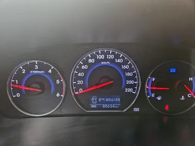 Hyundai Santafe 2011, 88634 км, за 3675.99 USD - фото 8