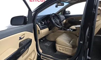 Kia Canival 2018, 313220 км, за 3232.42 USD - фото 10