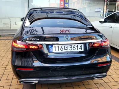 Mercedes-Benz E-Class 2023, 59574 км, за 28622.44 USD