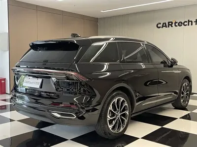 Lincoln Nautilus 2024, 25000 км, за 32068.4 USD