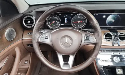 Mercedes-Benz E-Class 2018, 175601 км, за 14246.69 USD - фото 14