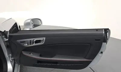 Mercedes-Benz SLC-Class 2019, 63243 км, за 19364.58 USD - фото 25