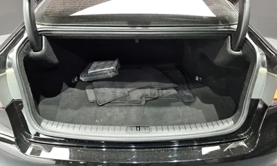 Hyundai Genesis 2014, 86790 км, за 7337.39 USD - фото 20