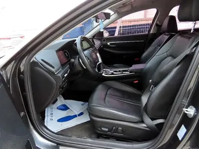 Hyundai Sonata 2021, 106312 км, за 10744.28 USD