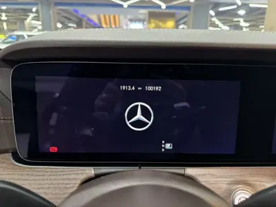 Mercedes-Benz E-Class 2022, 100000 км, за 35038.29 USD - фото 11