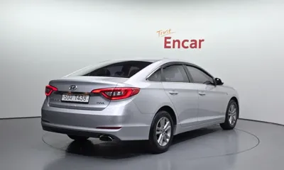 Hyundai Sonata 2015, 156799 км, за 5189.17 USD