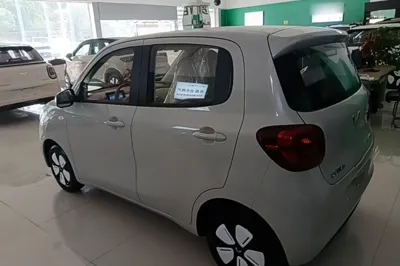 Wuling Hongguang MINIEV 2025, 100 км, за 8052 USD