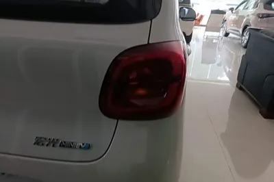 Wuling Hongguang MINIEV 2025, 100 км, за 8052 USD - фото 9