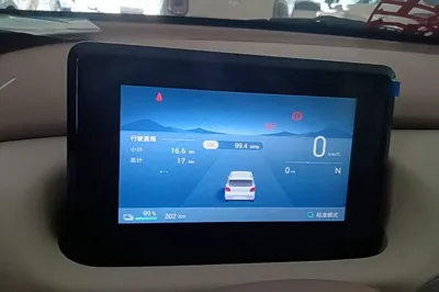 Wuling Hongguang MINIEV 2025, 100 км, за 8052 USD - фото 14