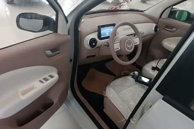 Wuling Hongguang MINIEV 2025, 100 км, за 8052 USD - фото 18