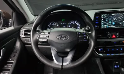 Hyundai i30 2017, 46499 км, за 6301.69 USD - фото 13