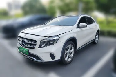 Mercedes-Benz GLA · 2017 год