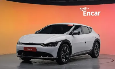 Kia EV6 · 2023 год