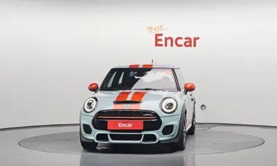 MINI Cooper 2019, 55638 км, за 16355.75 USD