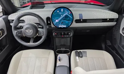 MINI Cooper 2025, 22305 км, за 20940 USD - фото 7