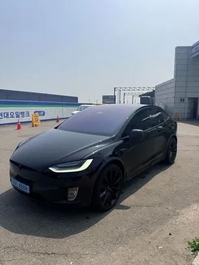 Tesla Model X 2020, 86726 км, за 50185.12 USD