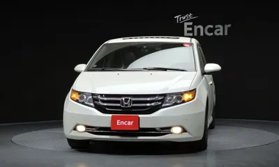 Honda Odyssey 2015, 84499 км, за 10245.91 USD