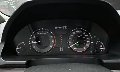 Honda Odyssey 2015, 84499 км, за 10245.91 USD - фото 8