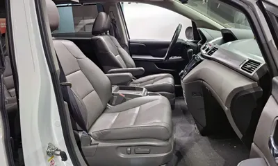 Honda Odyssey 2015, 84499 км, за 10245.91 USD - фото 10