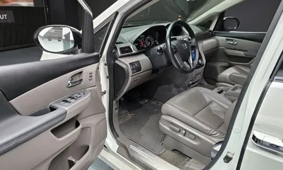 Honda Odyssey 2015, 84499 км, за 10245.91 USD - фото 11