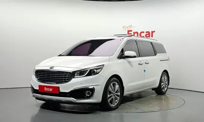 Kia Canival · 2015 год