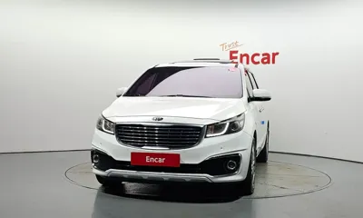 Kia Canival 2015, 187012 км, за 6371.52 USD
