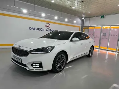 Kia K7 2018, 94459 км, за 7218.54 USD